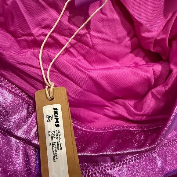 SKIMS Shimmering Pink Tube Top - Picture 3 of 3